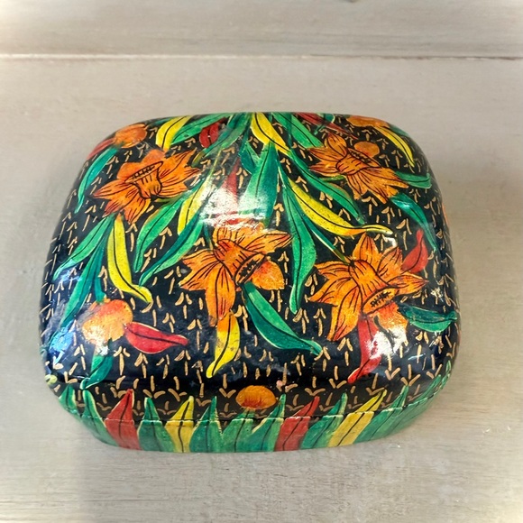 Handcrafted Floral Keepsake Box - Picture 3 of 11